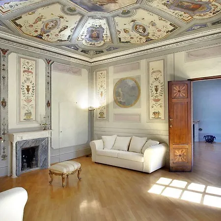 Palazzo Tolomei - Residenza D'epoca Bed & Breakfast Firenze
