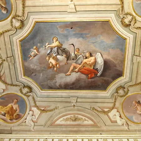 Palazzo Tolomei - Residenza D'epoca Bed & Breakfast Firenze