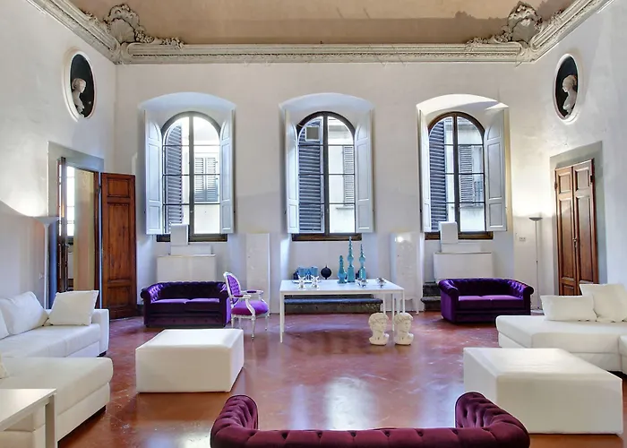 Palazzo Tolomei - Residenza D'epoca 4*