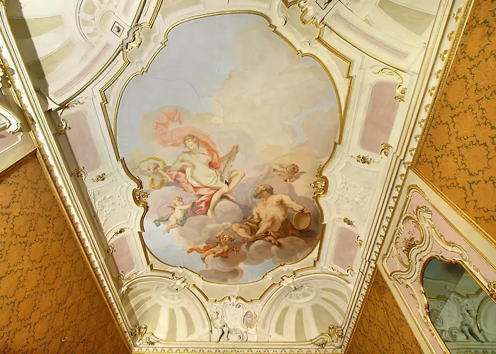 Oda ve Kahvaltı Palazzo Tolomei - Residenza D'epoca