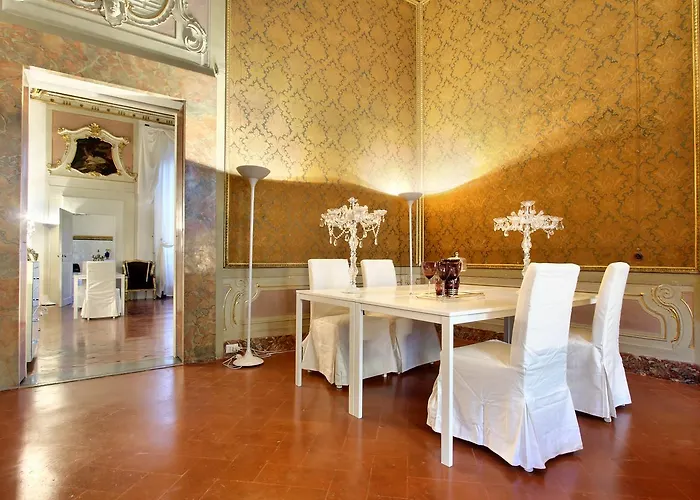 Palazzo Tolomei - Residenza D'epoca 4* Floransa