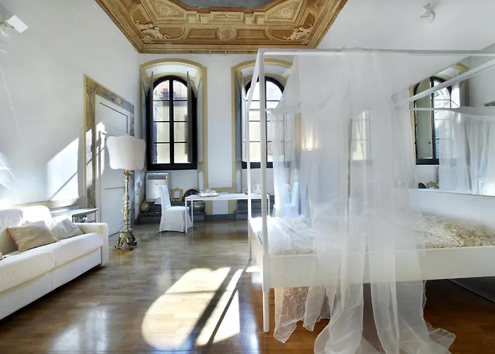 Palazzo Tolomei - Residenza D'epoca